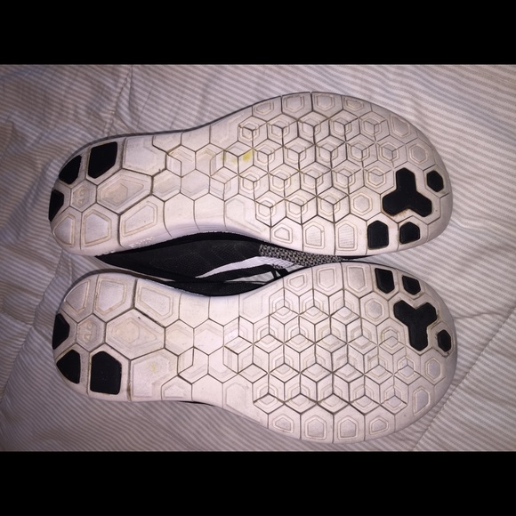 Nike Free 4.0 running shoes - Picture 4 of 5